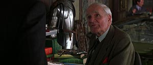 Desmond Llewelyn in The World Is Not Enough (1999) 