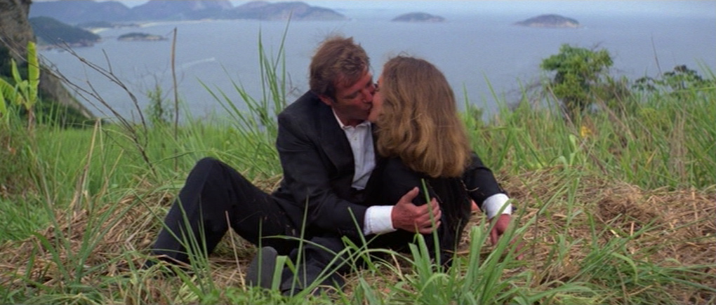 James Bond: Moonraker (1979). Starring Roger Moore Moonraker