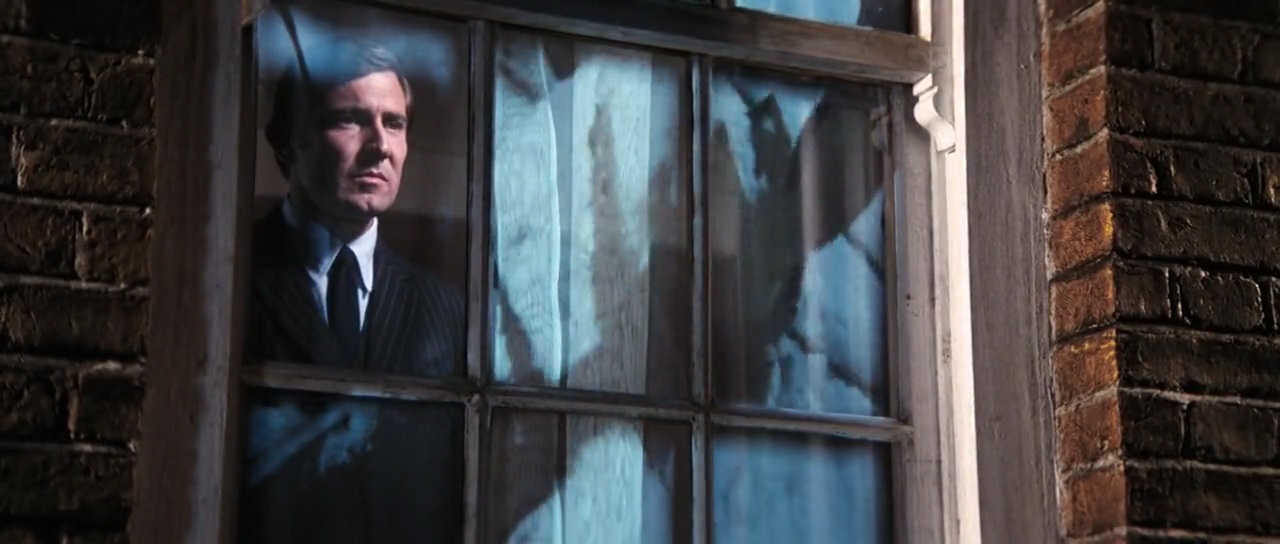 James Bond: On Her Majesty's Secret Service (1969). Starring George Lazenby and Dianna Rigg On Her Majesty's Secret Service