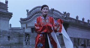 Raise the Red Lantern. Cinematography by Lun Yang (1991)