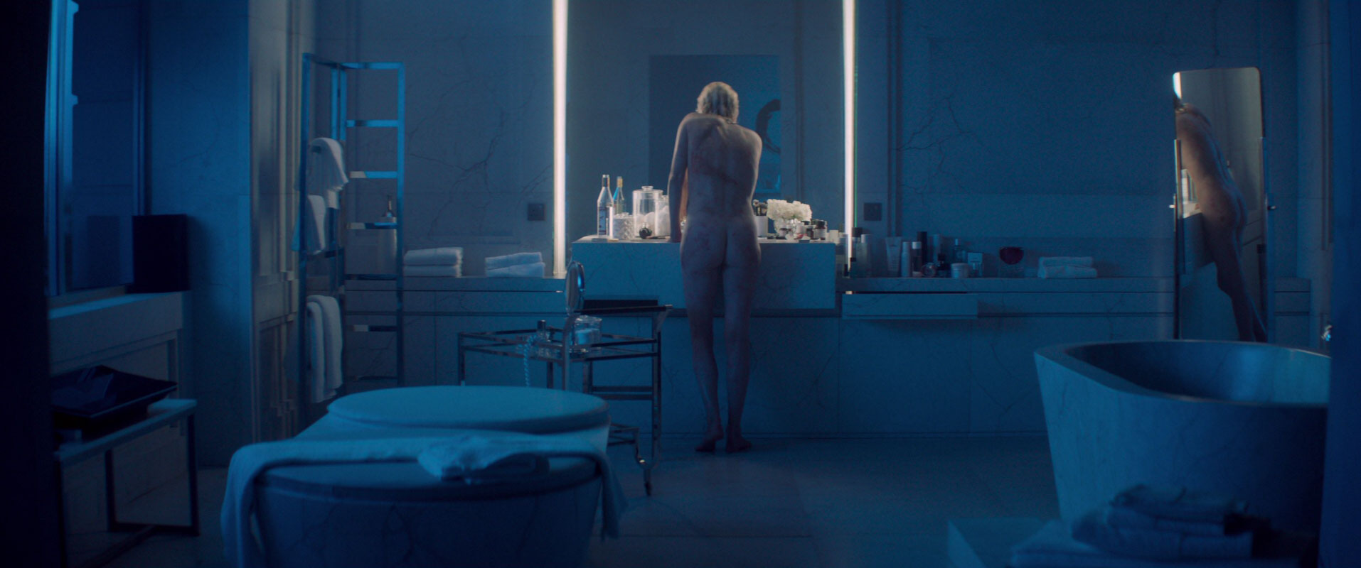 Charlize theron atomic blonde nude