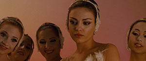 Black Swan. Cinematography by Matthew Libatique (2010)