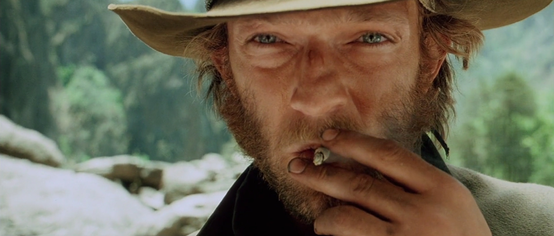 Vincent Cassel, close up in Blueberry