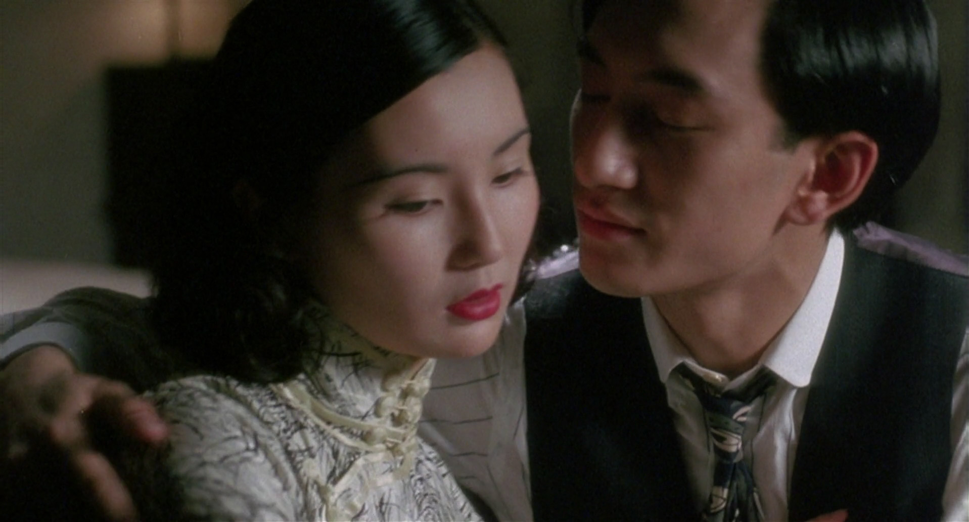 Maggie Cheung, Tony Leung Ka-Fai in Center Stage