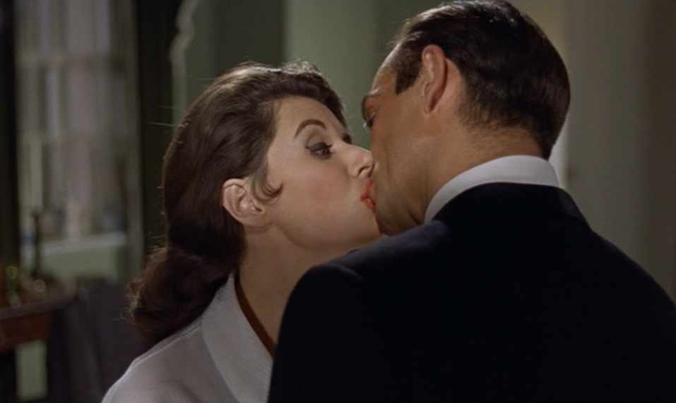 Eunice Gayson in Dr. No