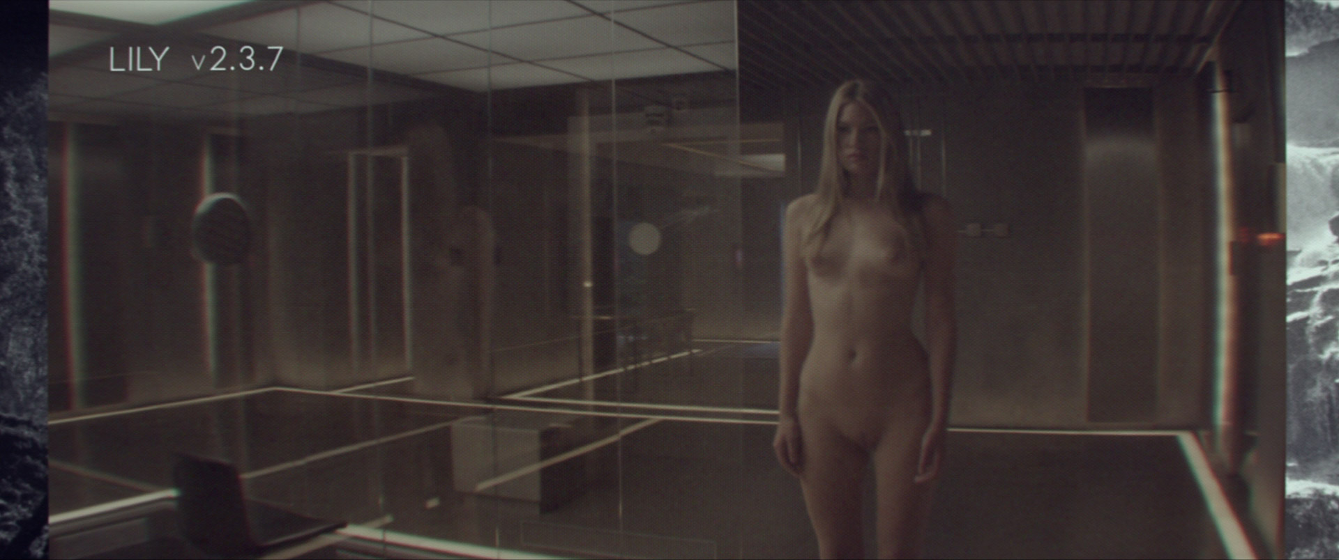 Ex machina nudity