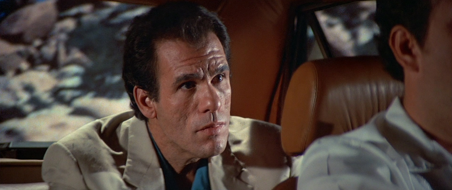 Robert davi scars