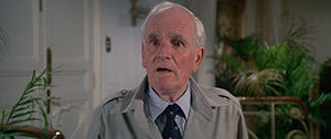 Desmond Llewelyn in Licence to Kill (1989) 
