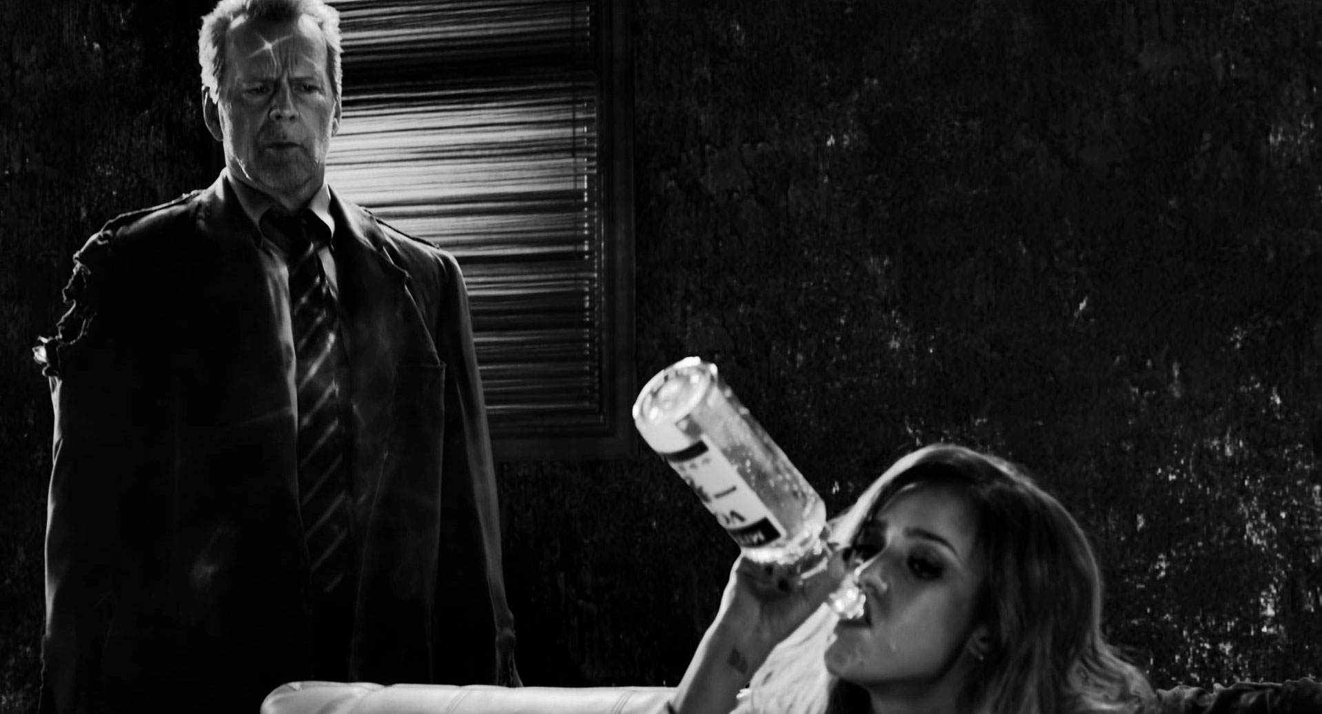 Bruce Willis in Sin City: A Dame to Kill For