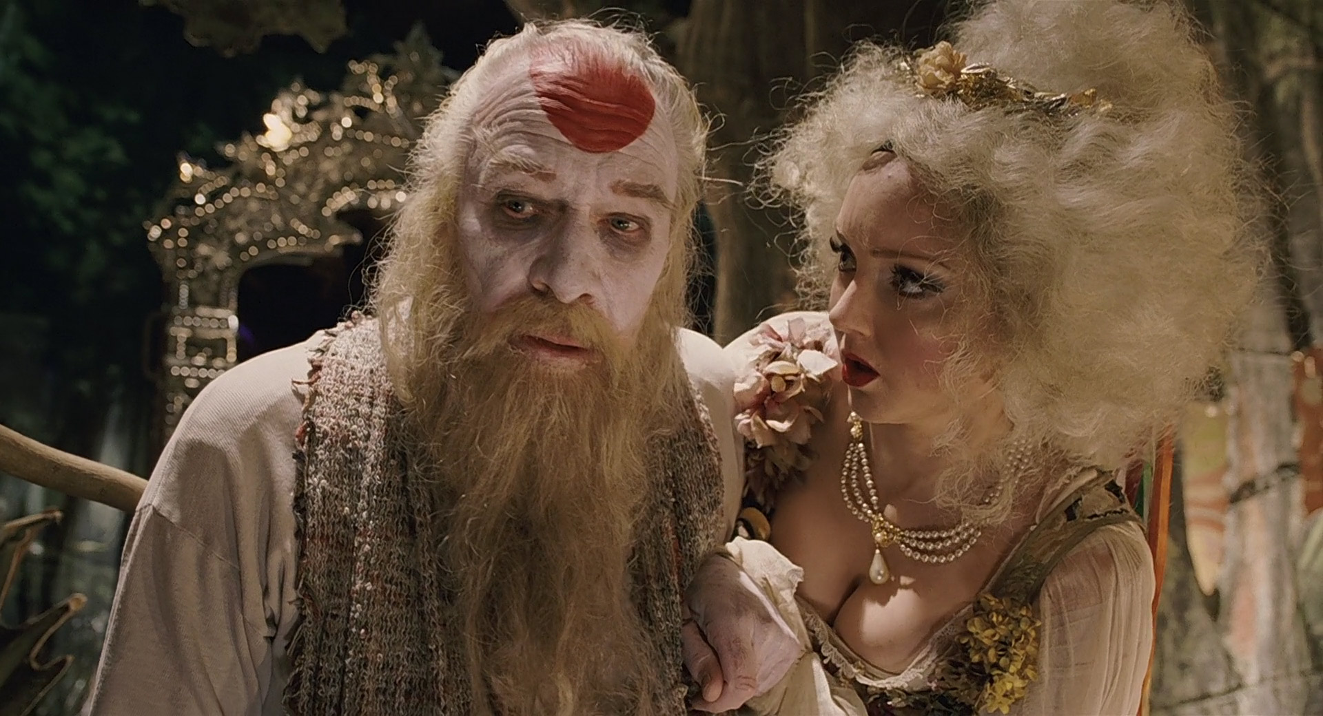 Lily Cole, Christopher Plummer in The Imaginarium of Doctor Parnassus