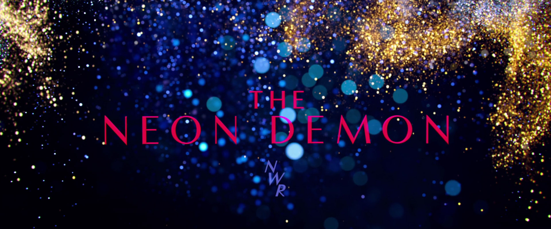 https://screenmusings.org/movie/blu-ray/The-Neon-Demon/images/The-Neon-Demon-012.jpg