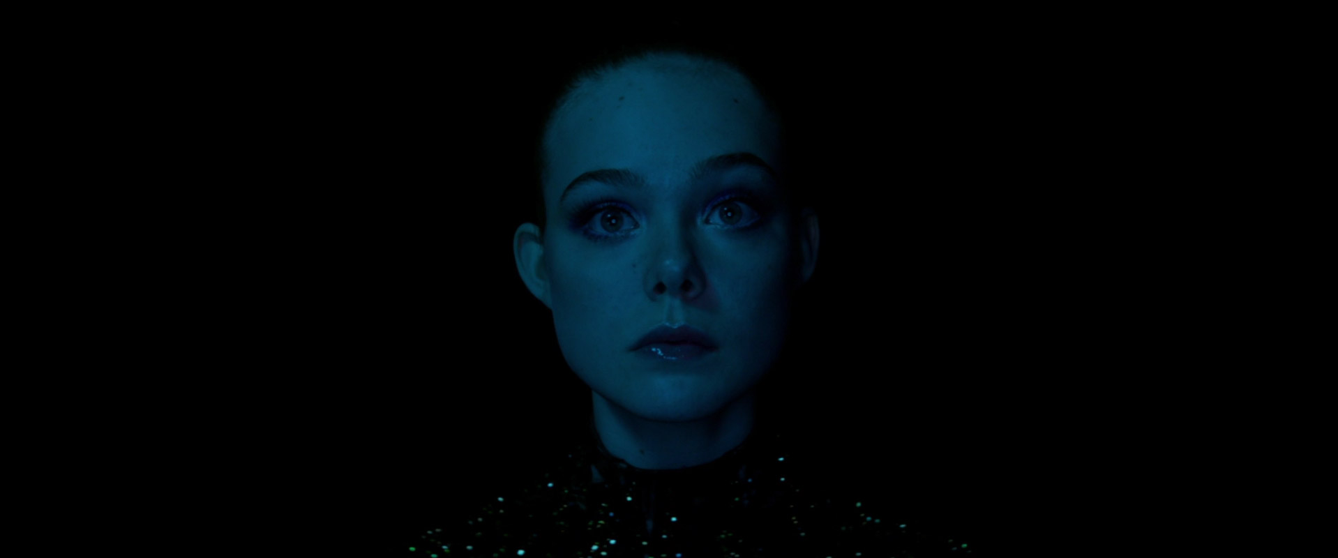 Демон 2016. Symbolism Neon Demon. Nicolas the Demon.