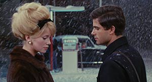 The Umbrellas of Cherbourg. romance (1964)