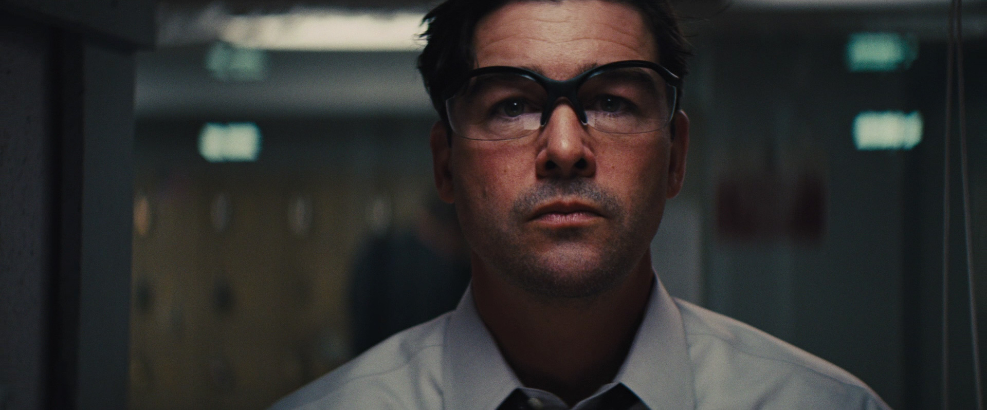 Kyle Chandler in The Wolf of Wall Street