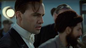 Billy Zane in Titanic (1997) 