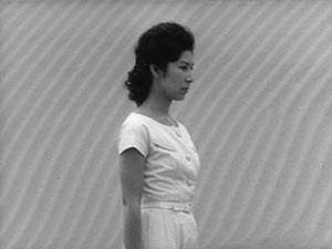 Hiroko Itô in Woman in the Dunes (1964) 