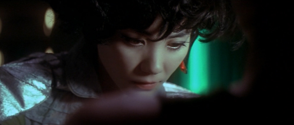 Faye Wong, neon lighting in 2046