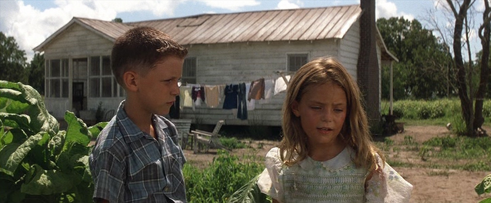 Young Jenny, Hanna Hall, Young Forrest, Michael Conner Humphreys in Forrest Gump