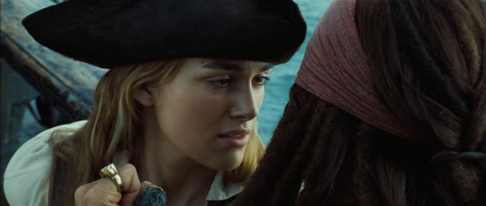 Лорен Мехер пираты Карибского моря.