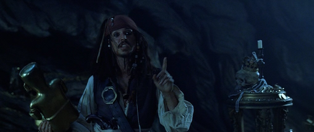 Зубарев смотрит пираты 1. Джек Воробей не удержался. Капитан Джек Воробей я не удержался. Капитан Джек Воробей проклятие черной Жемчужины скелет.